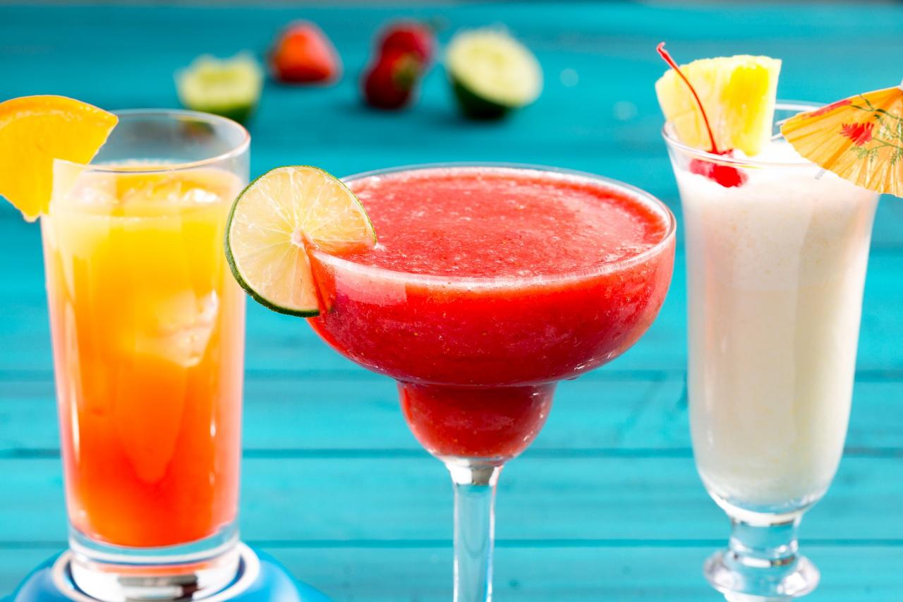 20+ Labor Day Cocktails - Drink Recipes for Labor Day Party—Delish.com