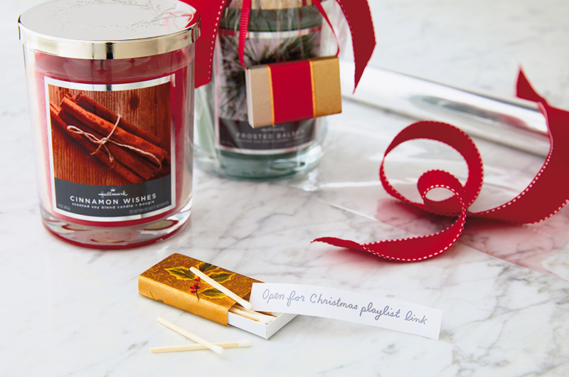 15 Easy DIY Ways to Add a Personal Touch to Christmas Gifts | Hallmark Ideas  & Inspiration